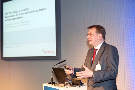 Martinn Gattung als Redner beim Kongress zum LVRG auf der DKM 2014